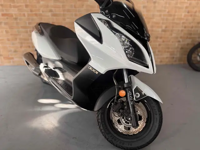 Carro Kymco Kymco 2022 Downtown 300i