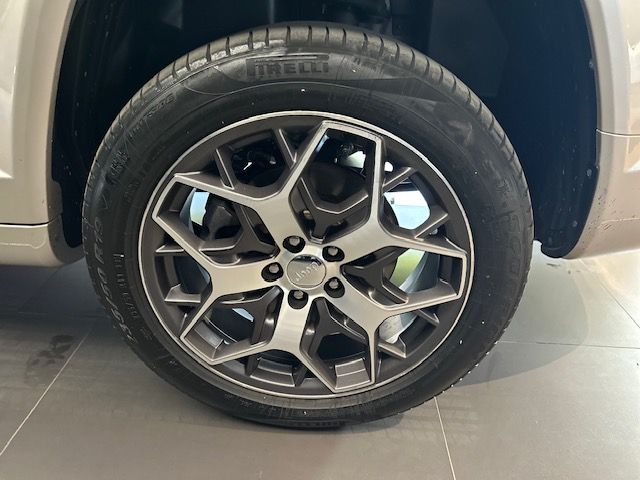 Commander Overland 2.0 TD380