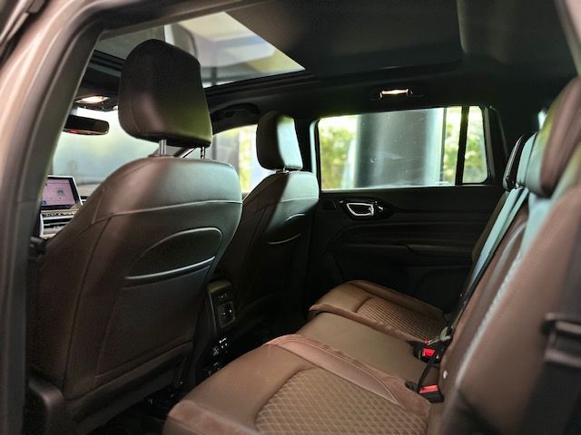 Commander Overland 2.0 TD380