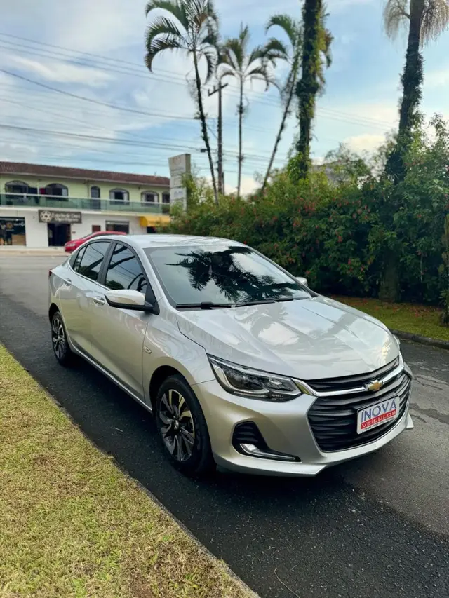 Carro Chevrolet Onix Plus 2023 Premier 1.0 Turbo (Aut.)