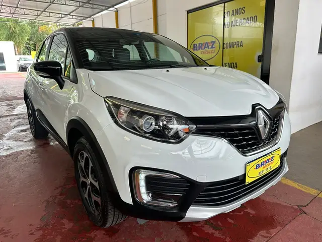 Carro Renault Captur 2021 BOSE 1.6 16v SCe CVT (Flex)