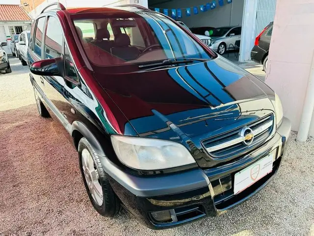Carro Chevrolet Zafira 2007 Comfort 2.0 (Flex)