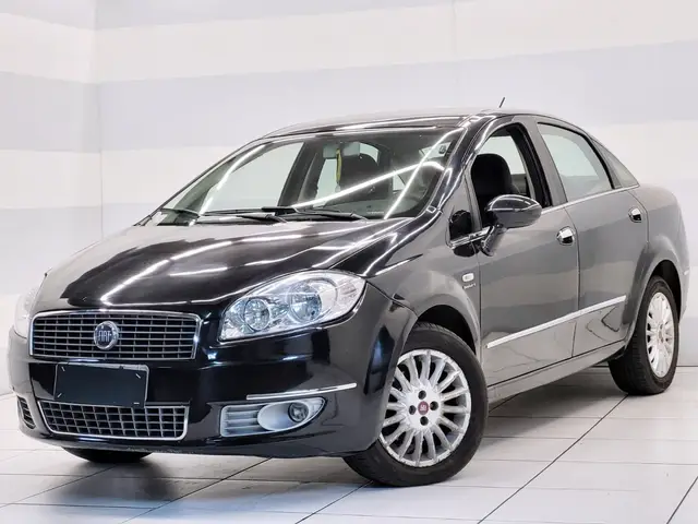 Carro Fiat Linea 2010 HLX 1.9 16V Dualogic (Flex)