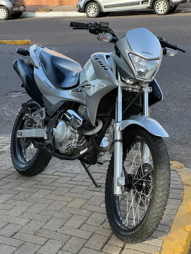 Carro Honda NX 4 Falcon 2013 400i