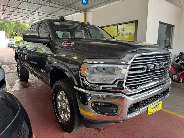Carro RAM 2500 2022 Ram 2500 CD 6.7 4X4 Laramie