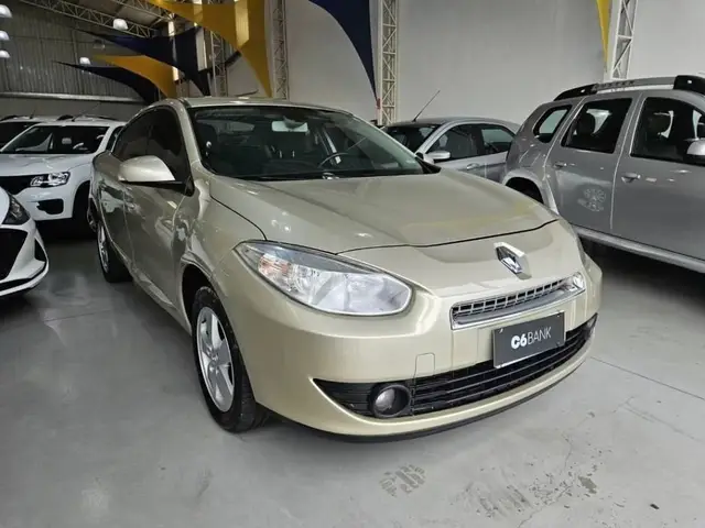 Carro Renault Fluence 2013 2.0 16V Dynamique (Flex)