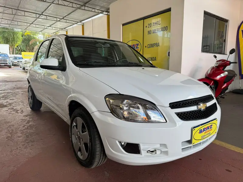 Chevrolet LT 1.0 (Flex)