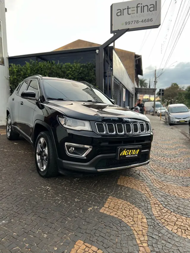 Carro Jeep Compass 2017 2.0 Limited (Aut) (Flex)