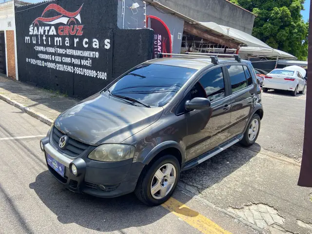Carro Volkswagen CrossFox 2010 1.6 (Flex)