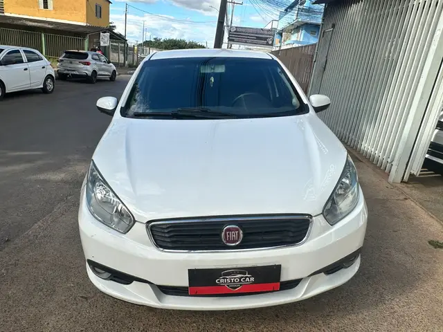 Carro Fiat Grand Siena 2018 Attractive 1.0 (Flex)