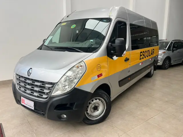 Carro Renault Master 2015 2.3 16V dCi L3H2 Minibus 16L Executive
