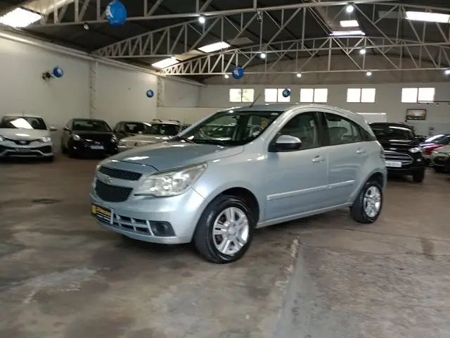 Carro Chevrolet Agile 2011 LTZ 1.4 8V (Flex)