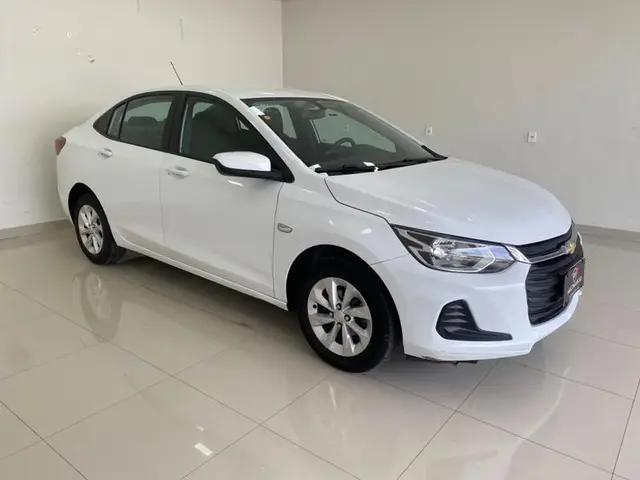 Carro Chevrolet Onix Plus 2023 LT 1.0