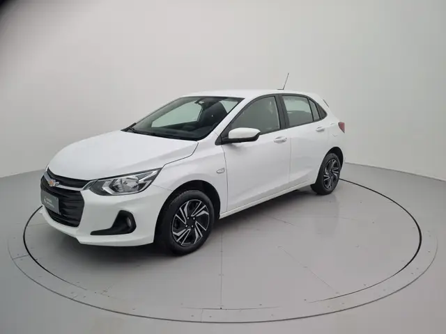 Carro Chevrolet Onix Plus 2025 LT 1.0