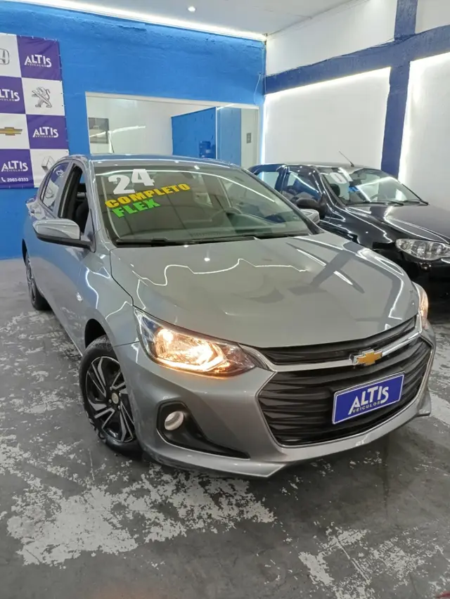 Carro Chevrolet Onix Plus 2024 LT 1.0