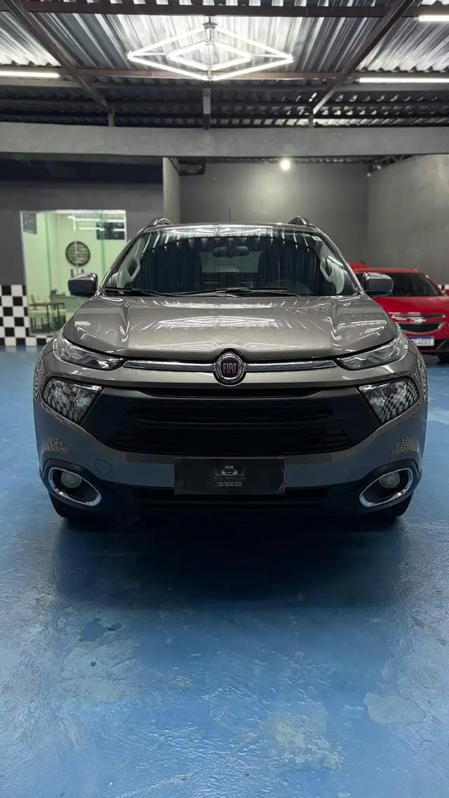 Carro Fiat Toro 2019 Freedom 1.8 AT6 4x2 (Flex)
