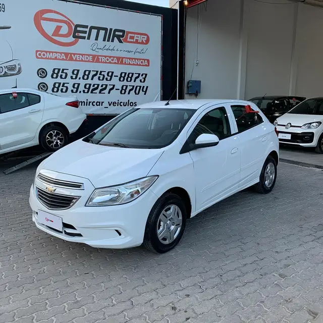 Carro Chevrolet Onix 2016 1.0 LT SPE/4