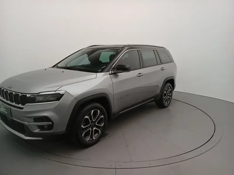 Jeep Limited 1.3 T270