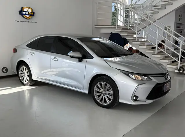Carro Toyota Corolla 2023 XEi 2.0 Flex