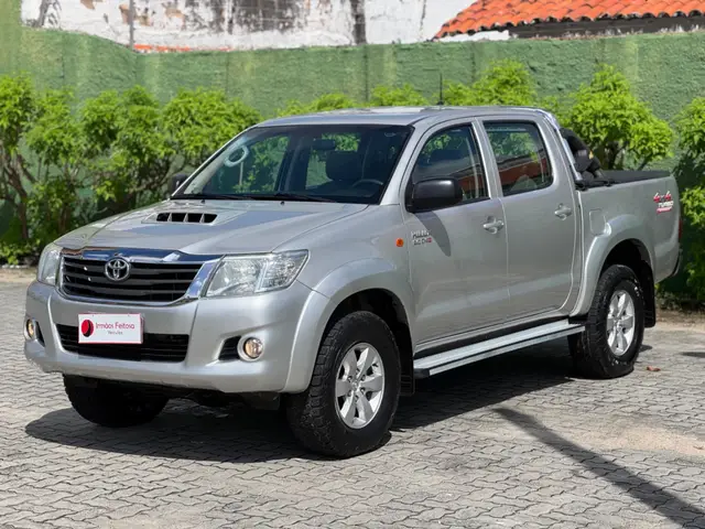Carro Toyota Hilux Cabine Dupla 2014 Hilux 3.0 TDI 4x4 CD SR