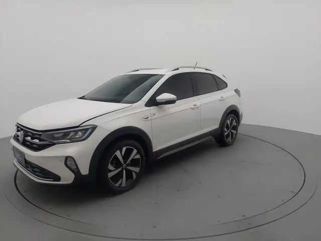 Carro Volkswagen Nivus 2024 Highline 200 TSI