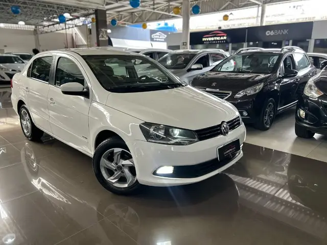 Carro Volkswagen Voyage 2013 City I-Motion 1.6 (Flex)
