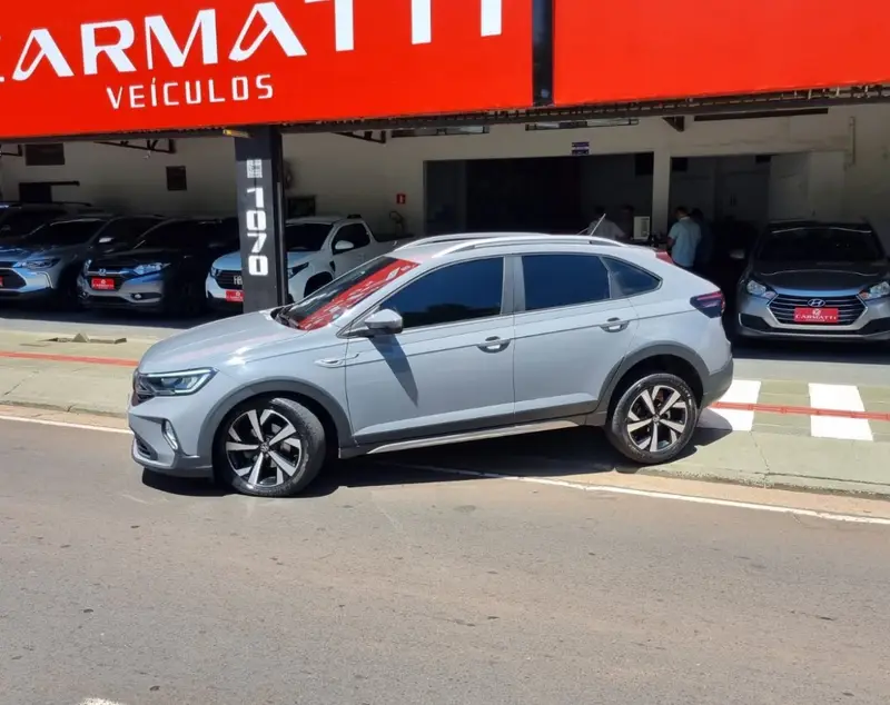 Volkswagen Nivus Highline 200 TSI