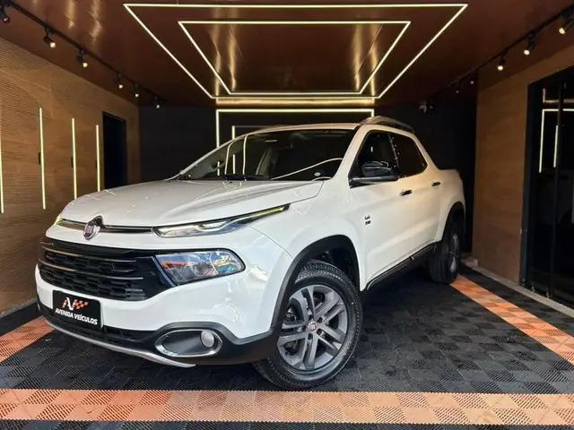 Carro Fiat Toro 2017 2.0 TDI Volcano Auto 4WD