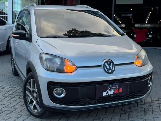 Carro Volkswagen Up! 2016 1.0 12v E-Flex cross up!