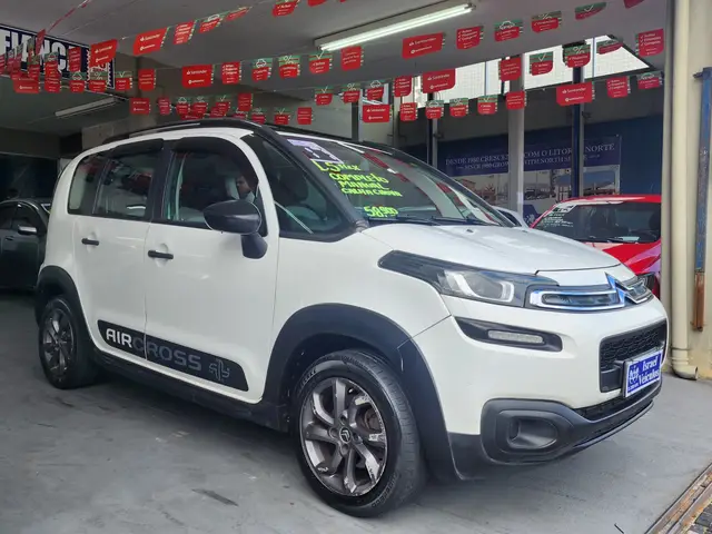 Carro Citroën Aircross 2017 1.5 8V Live (Flex)