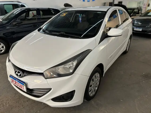 Carro Hyundai HB20S 2015 1.0 Comfort Plus (Flex)