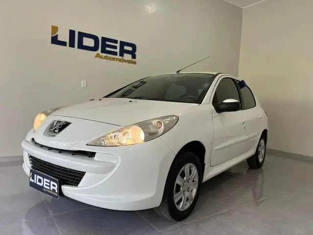 Carro Peugeot 207 2014 Hatch Active 1.4 (Flex)