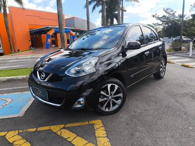 Carro Nissan March 2015 1.6 16V SL (Flex)