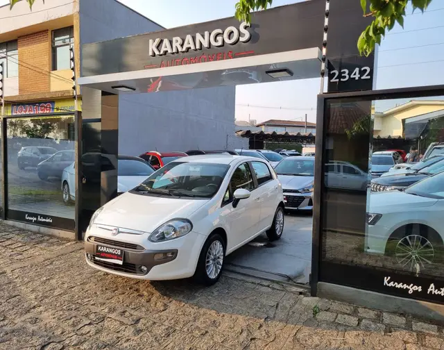 Carro Fiat Punto 2014 Essence 1.6 16V (Flex)