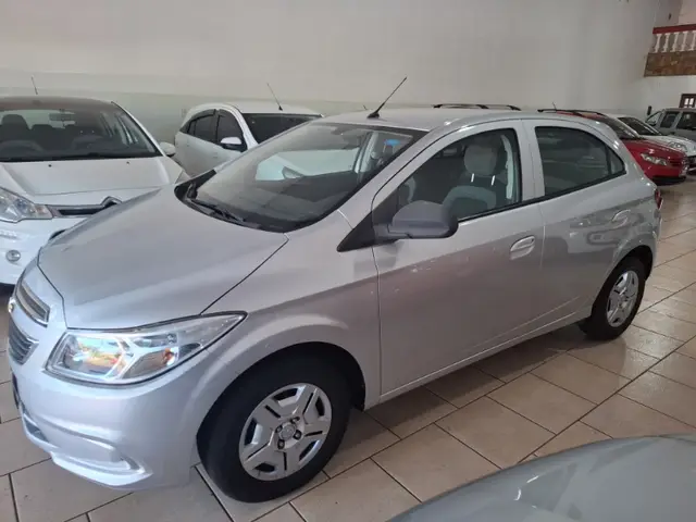 Carro Chevrolet Onix 2015 1.0 LT SPE/4