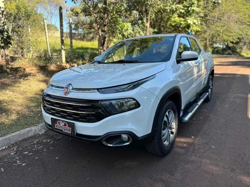 Fiat Toro Freedom 2.4 TigerShark AT9 (Flex)