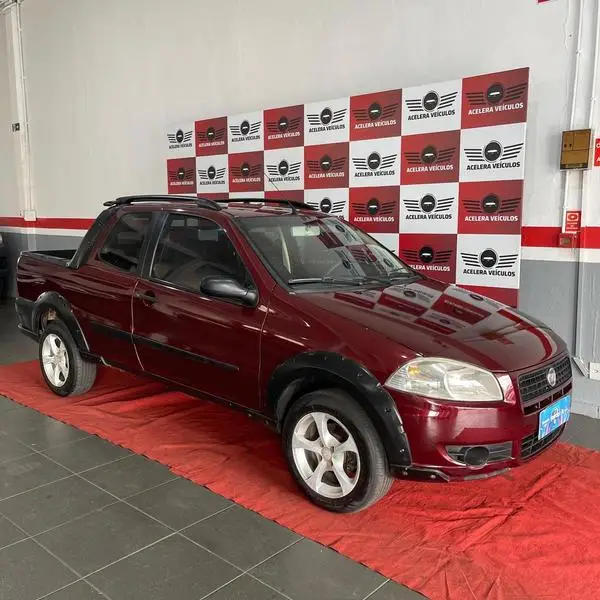 Carro Fiat Strada 2010 Working 1.4 (Flex)