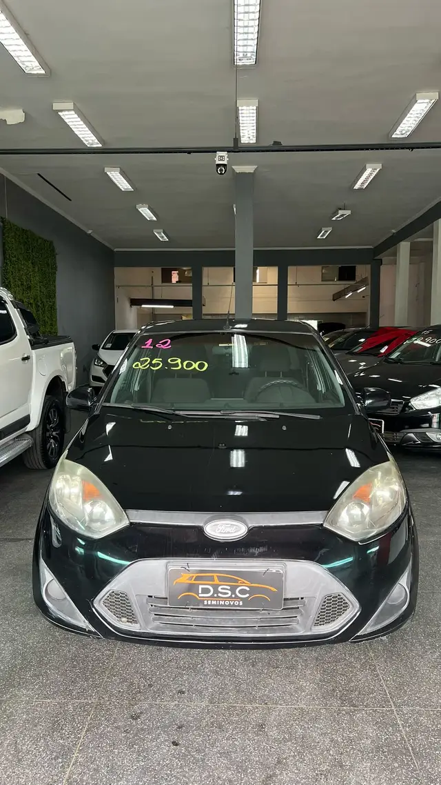 Carro Ford Fiesta Hatch 2012 1.0 (Flex)