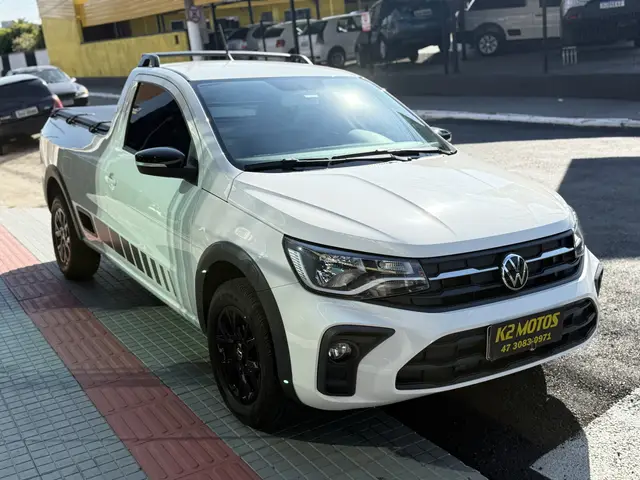 Carro Volkswagen Saveiro 2024 Trendline CS 1.6