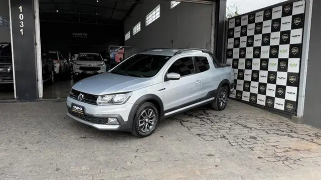 Carro Volkswagen Saveiro 2017 Cross 1.6 16v MSI CD (Flex)