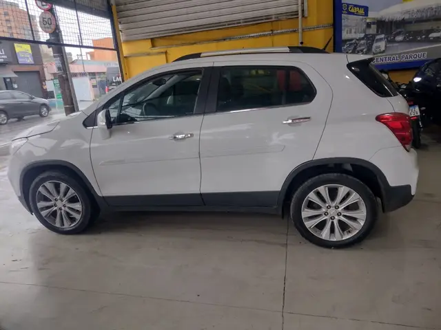 Carro Chevrolet Tracker 2018 Premier 1.4 Turbo (Aut) (Flex)