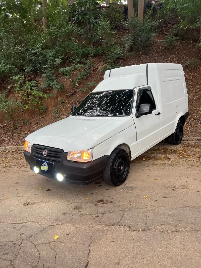 Fiat Furgão 1.3 (Flex)