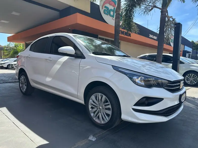 Fiat Cronos Drive 1.0