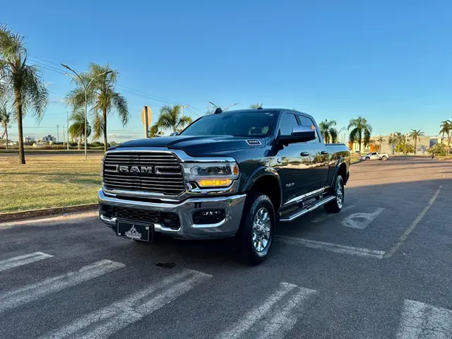 Carro RAM 3500 2022 Laramie 6.7