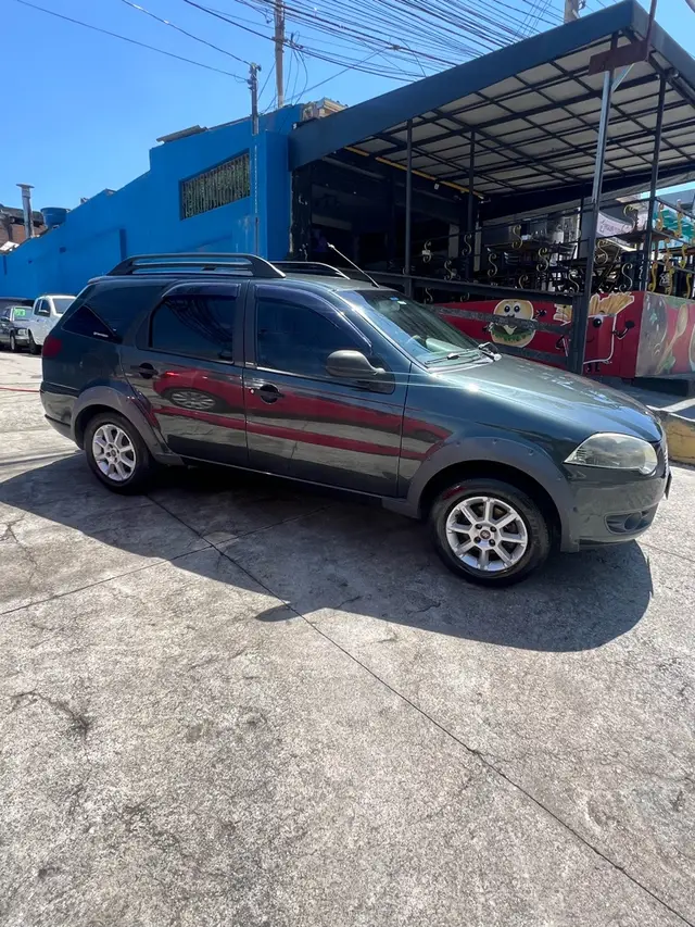 Carro Fiat Palio Weekend 2012 Trekking 1.6 16V (Flex)