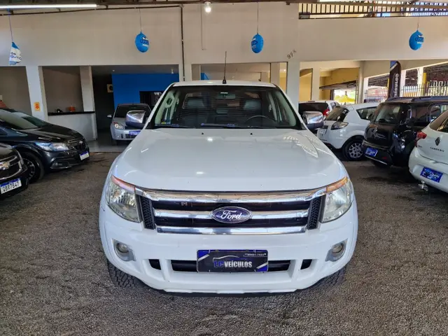Carro Ford Ranger Cabine Dupla 2015 Ranger 2.5 Flex 4x2 CD XLT