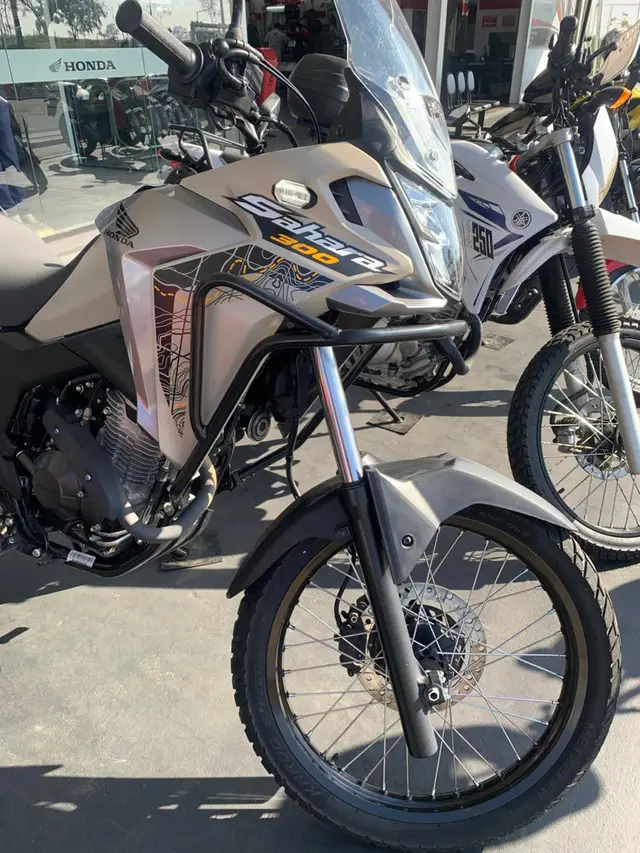 Carro Honda XRE Sahara 300 2024 Adventure