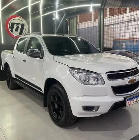 Carro Chevrolet S10 Cabine Dupla 2013 S10 LT 2.8 diesel (Cab Dupla) 4x2