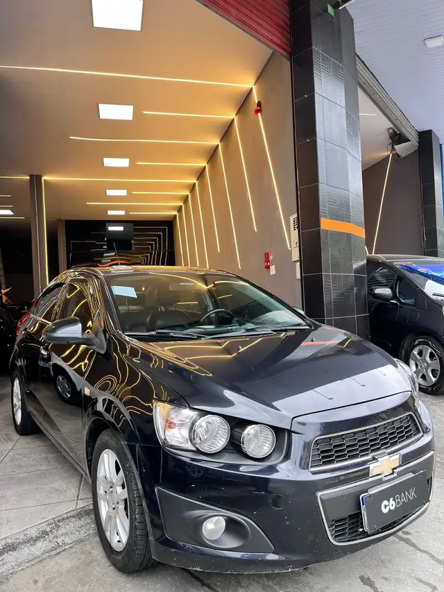 Carro Chevrolet Sonic Sedan 2014 LTZ 1.6 (Aut)