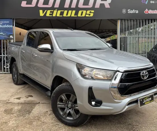 Carro Toyota Hilux Cabine Dupla 2024 SR 4x4 2.8 Diesel
